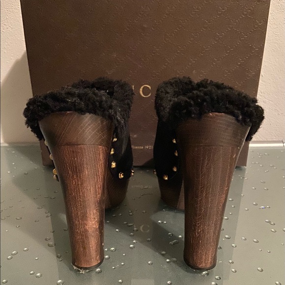 GUCCI Black Suede Leather Fur Lined Platform Stud Clogs Heels Size 37.5 - Picture 5 of 8
